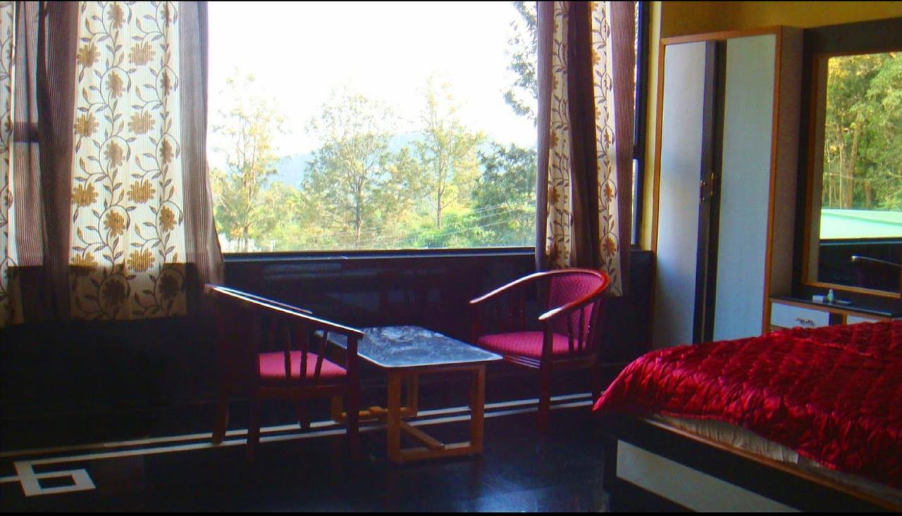 Sri Durga Residency Bed & Breakfast Yercaud Exterior photo